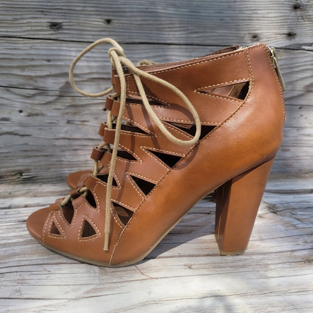 Brown Gladiator Lace Up Heels Womans 8